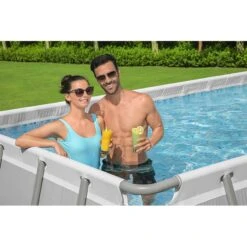 Piscine Bestway Rectangulaire Power Steel 6,40 X 2,74 H1,32m -Intex Piscines Soldes piscine bestway rectangulaire power steel 640 x 274 h132m 6